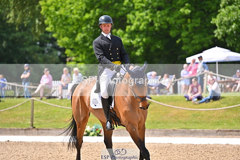 250523A-122832-06880 - C-284-Harry.Dzenis-KILBUNNY.MAXIMUS