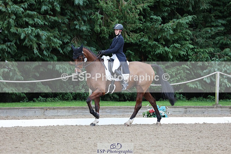 241024-143413-04102 - 227-Clementine.Crosthwaite.Eyre-LYJADOR