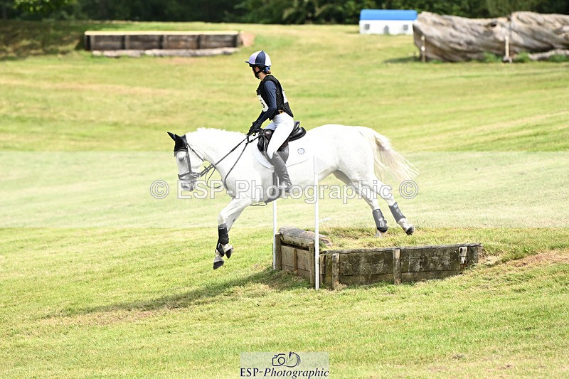 240825X-141806-34970 - 80cm XC 14.30 to 15.30