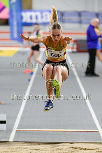 Age26SAT-926166 - Field Female