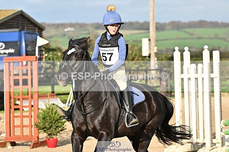 241110-132000-00808 - 60-65cm Arena Eventing