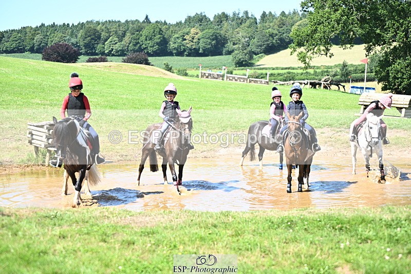 240729B-150427-03118 - Abbie's Group XC