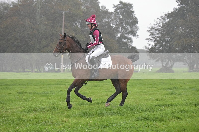 RAY_9229 - Class 1: 65cm: Ski Jump