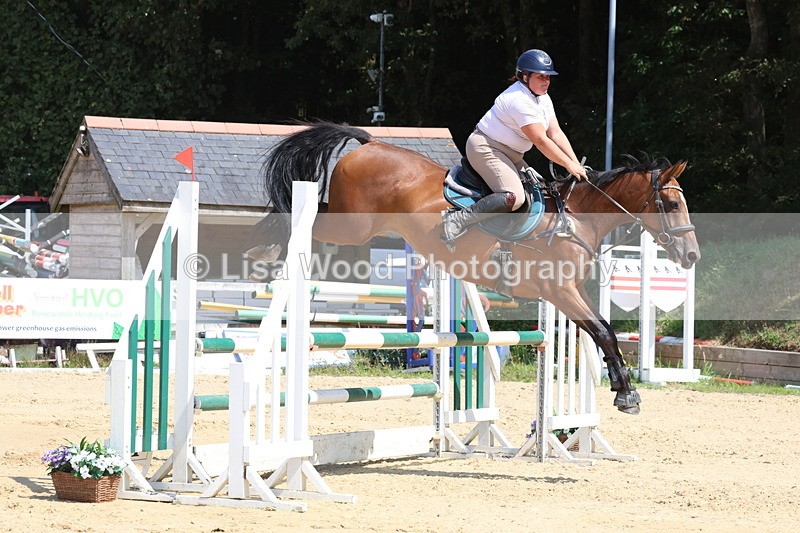3E7A1649 - Class 7: Senior 1.05m