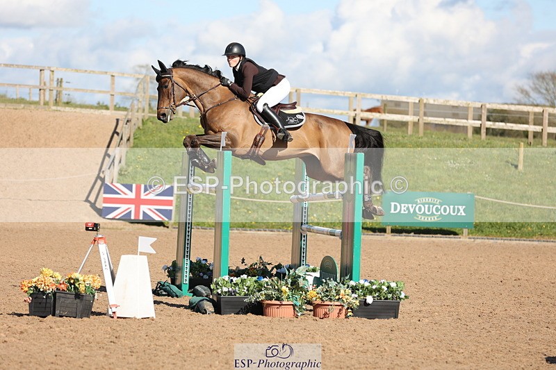 240419A-163605-09451 - Cls 10, 2 Star Big Tour 145cm  15.45 to 16.35 break