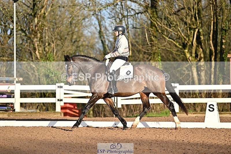 241214-095608-01043 - 152-Liv.Leonard-Liberty