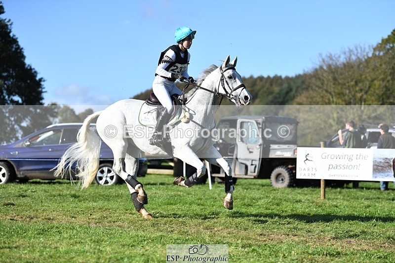 231022-111819-26194 - 232-FLORIAN-Tayla.Mason-XC