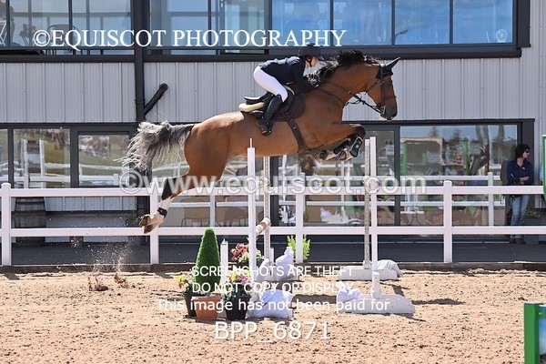 BPP_6871 - CLASS 13 FRI HOYS Talent Seeker Qualifier Inc 7 Year Old Horse Championship Qualifier