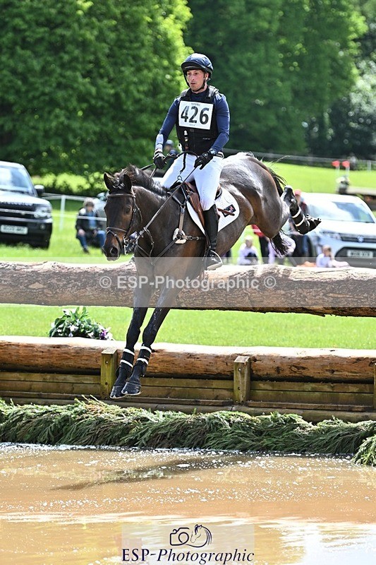 240526-114209-20650 - 426-VISCOUNT_VIKTOR-Tim_Price