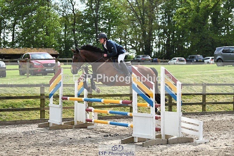 230512-160052-02701 - Cls 12b Snr 1.00m Open