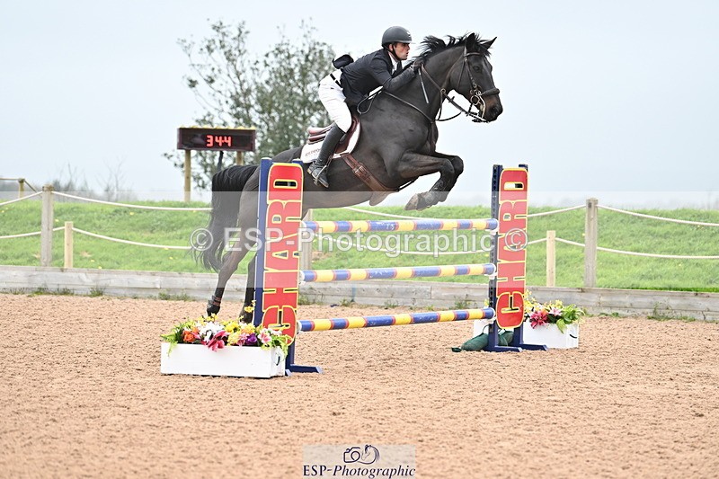 240405A-142500-01966 - Cls 5 National 1.30m Open