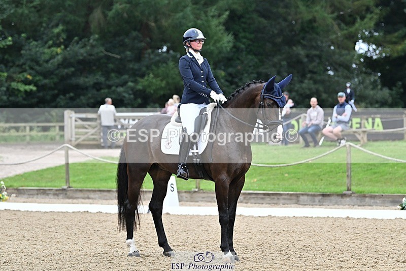 240810-102401-02655 - 195-Isobel.Goodwin-Milano.van.hof.olympia