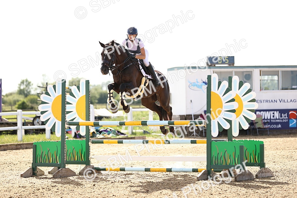 SBM_003054 - Class 5 - Senior Foxhunter - 1.20m