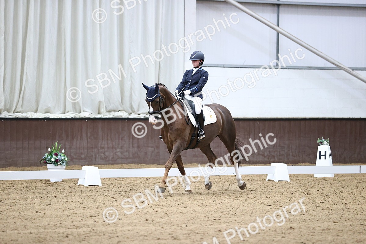 SBM_019011 - Class 21 - Medium 73 - 9.00-10.00