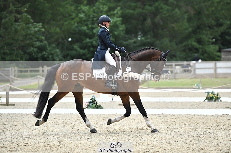 230525-132938-02177 - 117-J-Holly_Horton-WEDTrotUp+DR