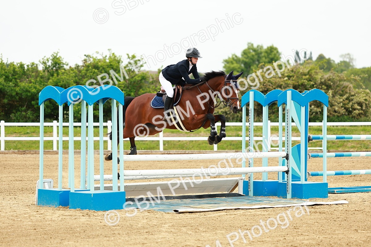 SBM_001002 - Class 4 - Senior Newcomers - 1.10m