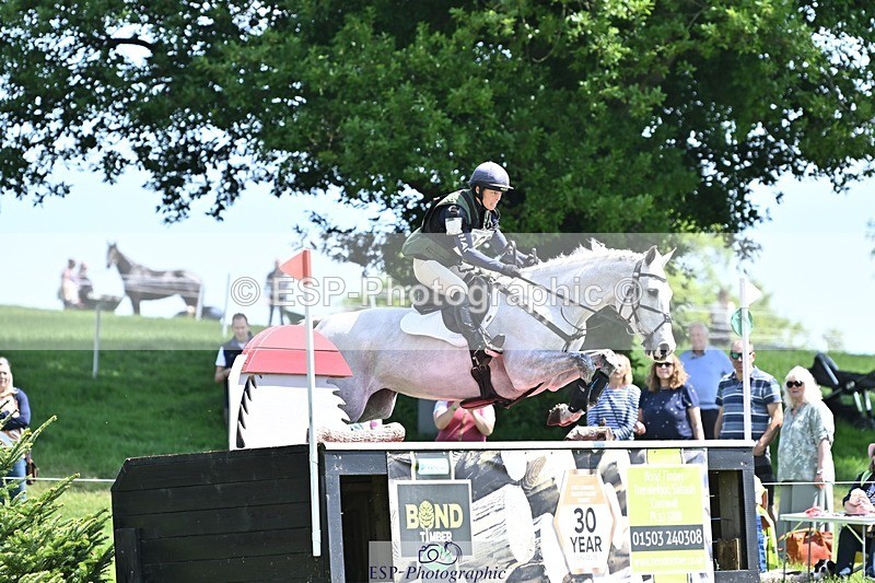 240525-120556-12906 - 368-ROCHDAN_FLEX-Emily_Philp