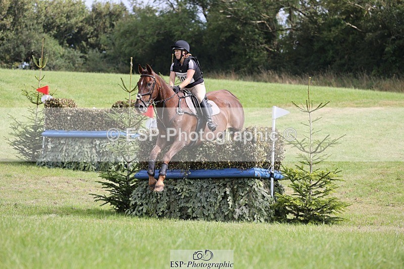 240831A-111621-01026 - 107-Emma.Saunders-HOSHI