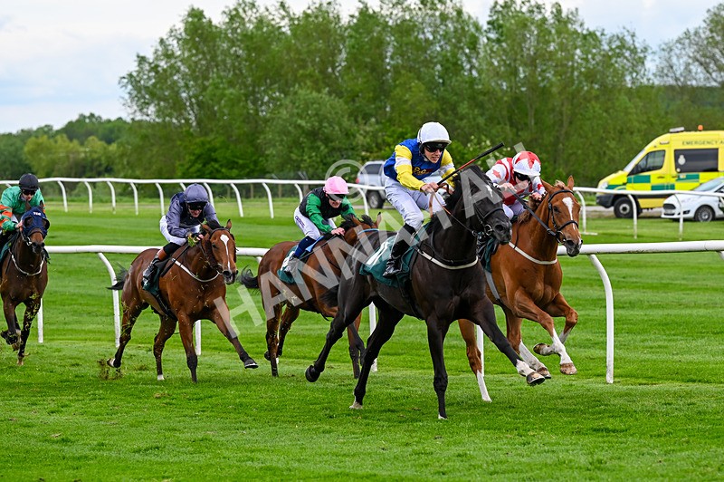 210526-Race 5-Lope Y Linda-4705 - Race 5 16.15pm Free Digital Racecard At raceday-ready.com Handicap