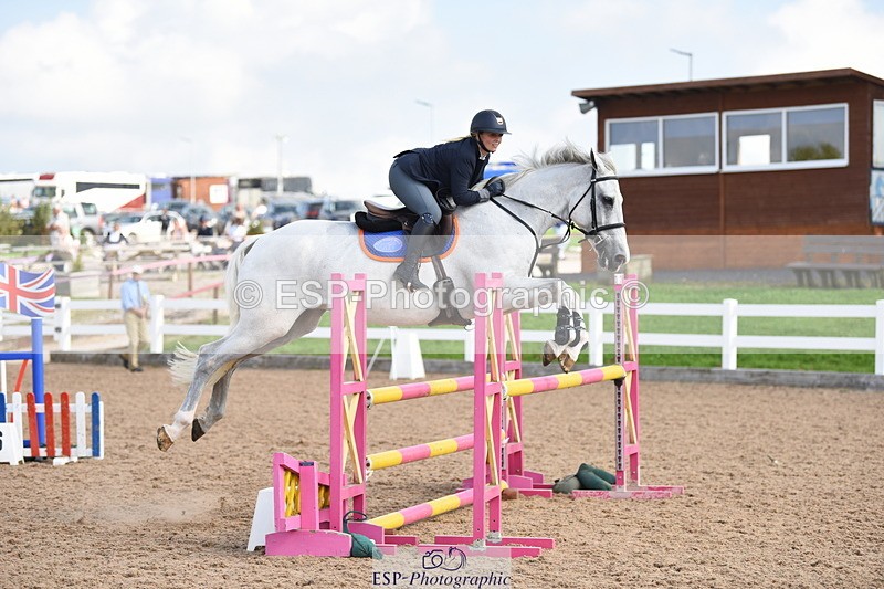 230915A-124012-00425 - Cls 10 95cm Amateur Qualifier