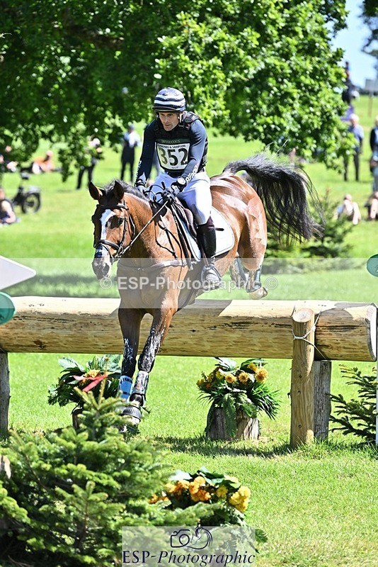240525-111711-12272 - 352-SHANNONDALE_ALDO-Alexander_Bragg