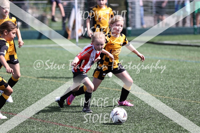 1DX32914 - Sat 13th U7 & U8 Girls