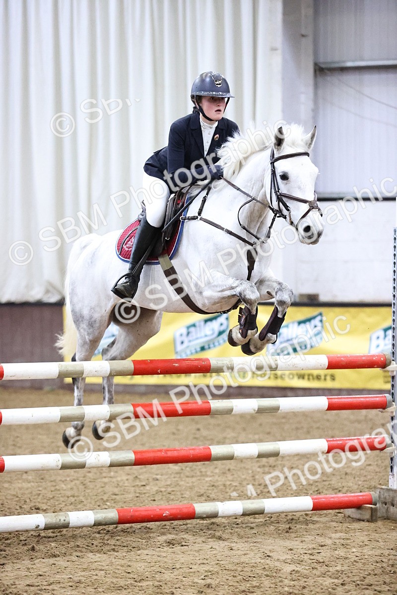 SBM_000851 - Class 4 - Blue Chip Pony Newcomers - 1.00m