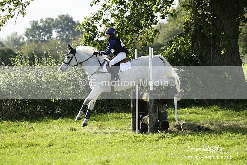  WWHT 171021 3329 - Intermediate (0.90m)  17/10/21