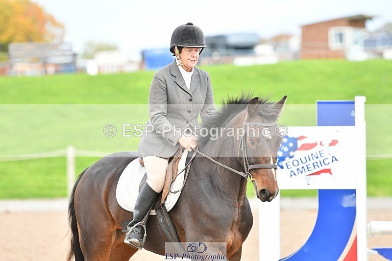 251026-113100-02488 - Cls 23+24 80cm Club and Schools