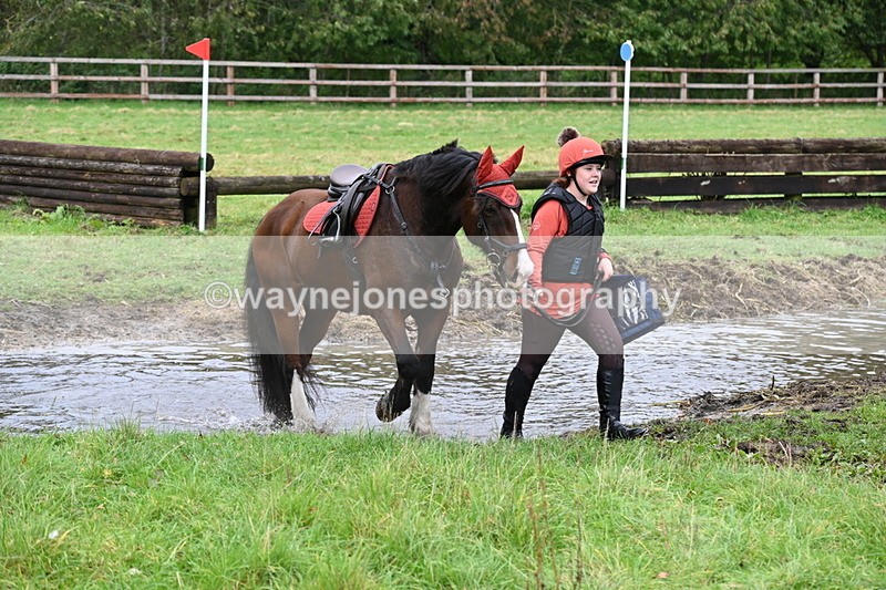 WJ6_6356 - Time at Photographer 12:41 to 13:05