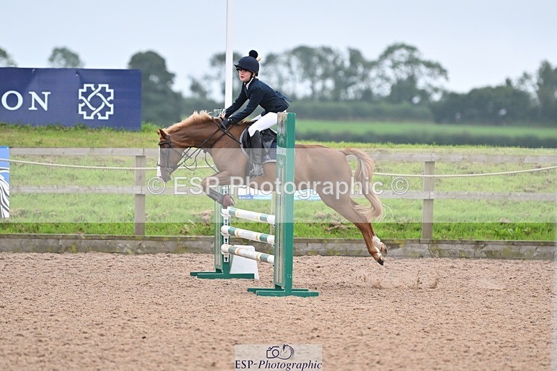 240813-184709-00769 - Classes 5 A&B & 6 80cm