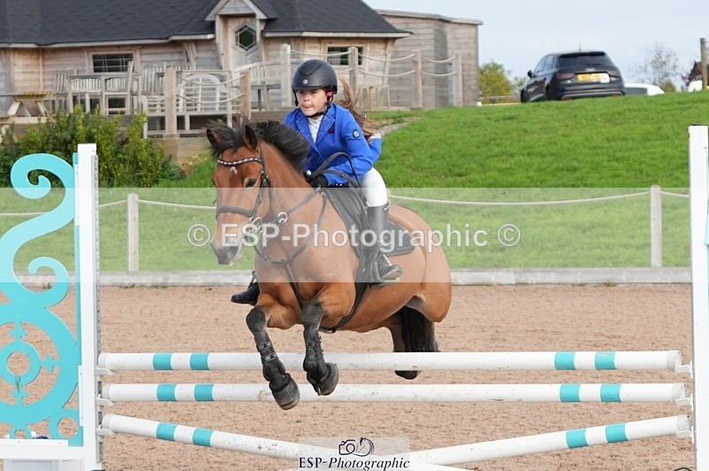250921-100923-02115 - Cls 4 Pony British Novice and 80cm