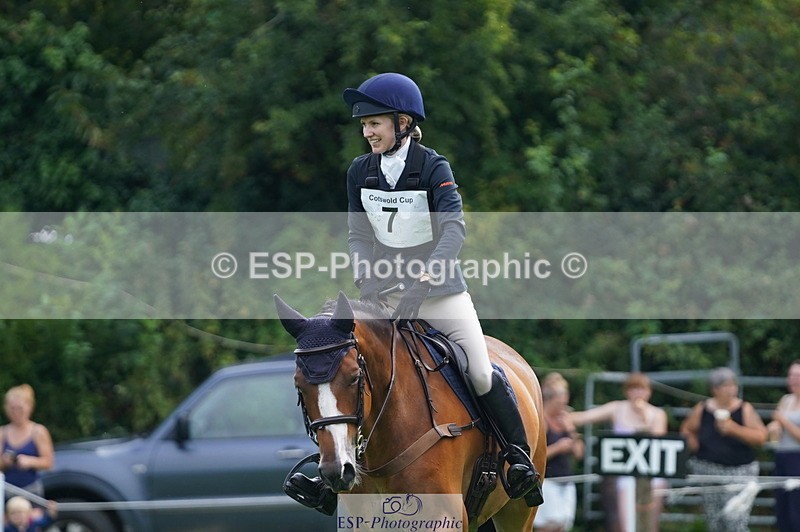 240811A-100704-00785 - 007-