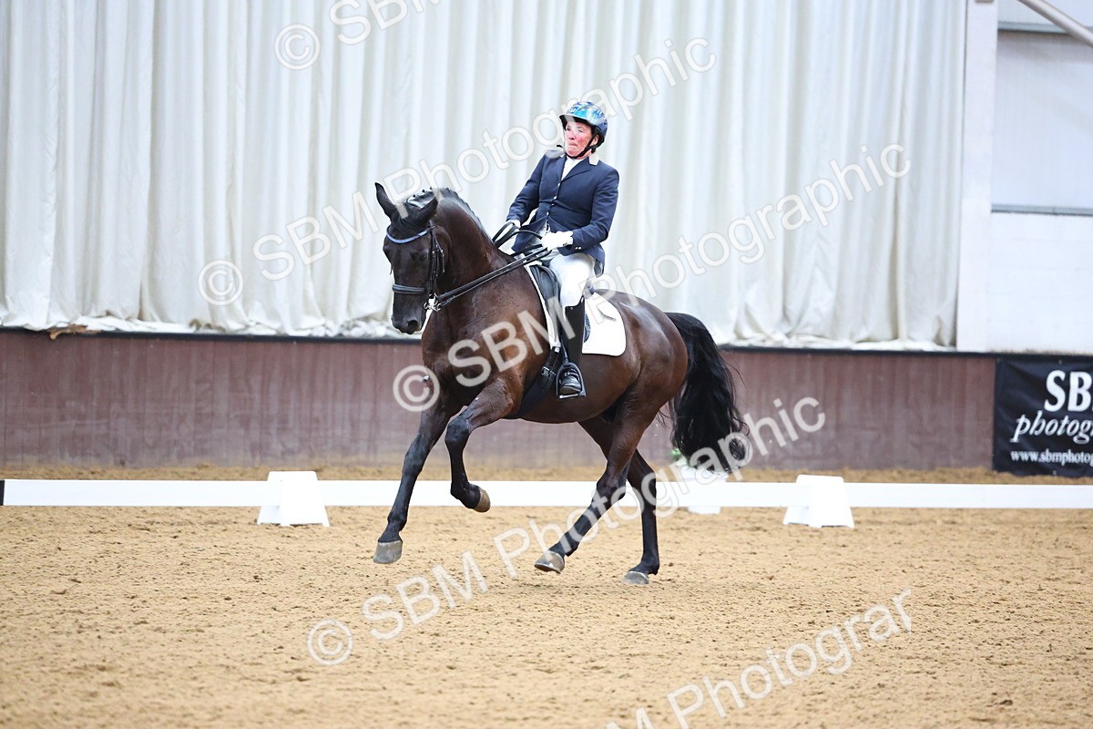 SBM_008466 - Class 8 - AM6 - 17.20-18.08