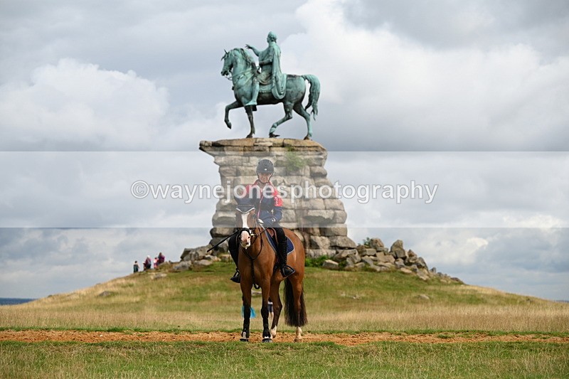 DSC_4381 - Time at Statue 09:50 to 11:09