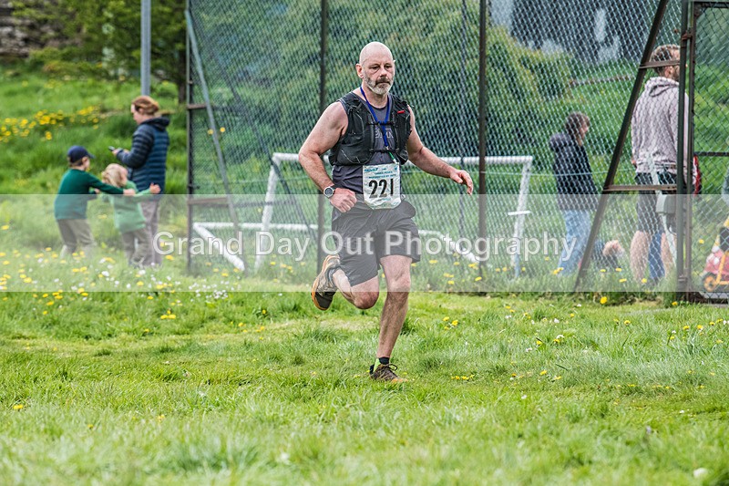 3 Peaks Finish-1717 - The 3 Peaks Race Saturday 26th April 2025 - The Finish