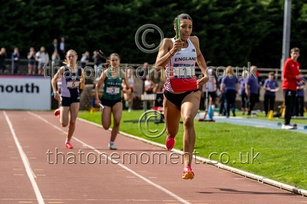 SIAB23-915550 - Track Female Set Two