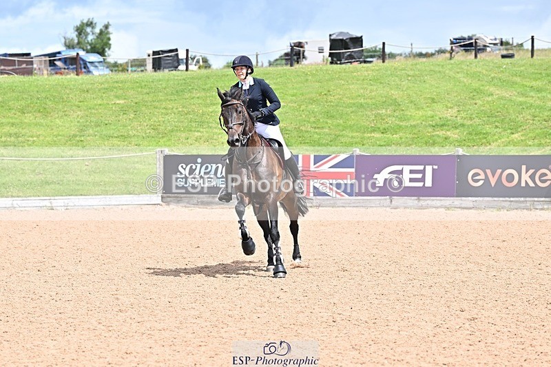 260610-120719-00359 - Cls 5 Snr Newcomers and 1.10m