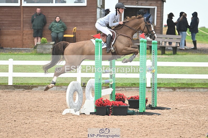 240720A-123020-14764 - Cls 11, 1 Star Bronze Tour Jump Off and Presentations