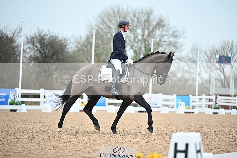 250214-115309-01184 - 132-Ben.James-Onyx.T