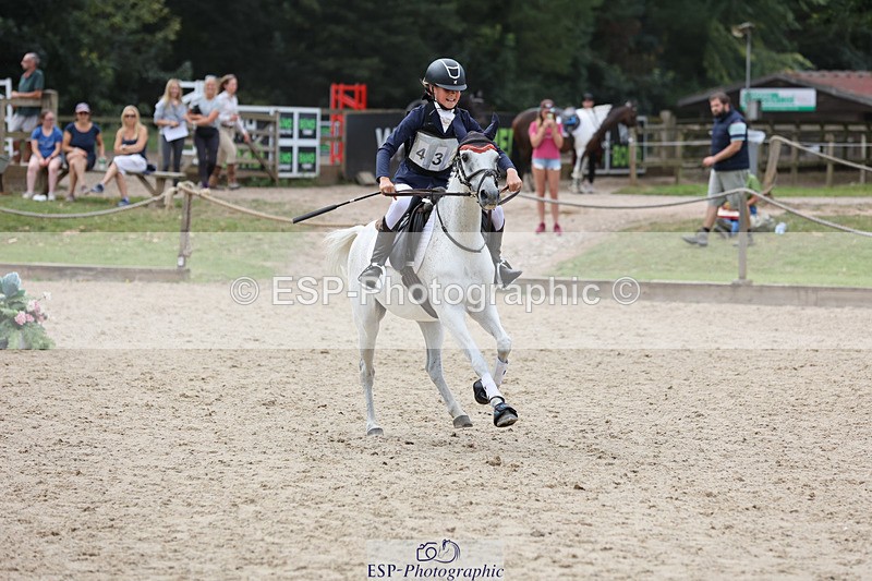 240823X-144232-18584 - 70cm R1 13.45 to 15.30