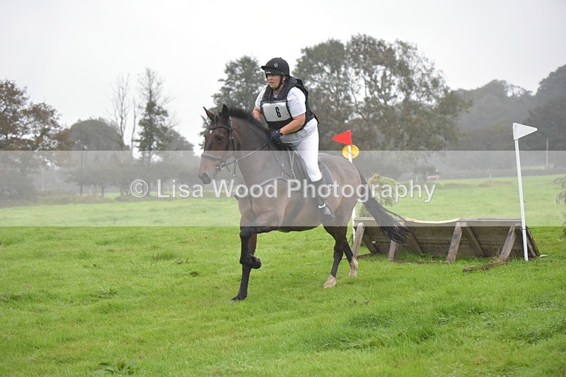 RAY_9217 - Class 1: 65cm: Ski Jump