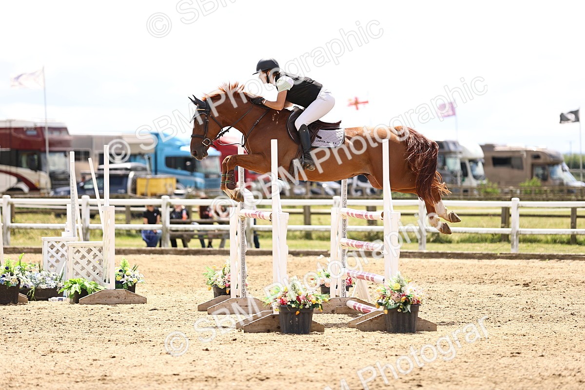 SBM_003588 - Class 22 - Senior Foxhunter 1.20m