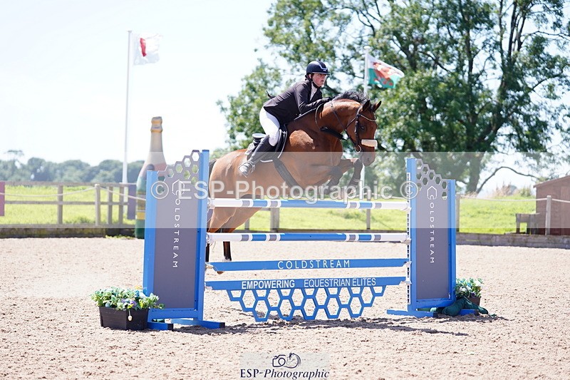 240728A-131320-09153 - Cls 26 NAF Silver Jump Off and Presentations