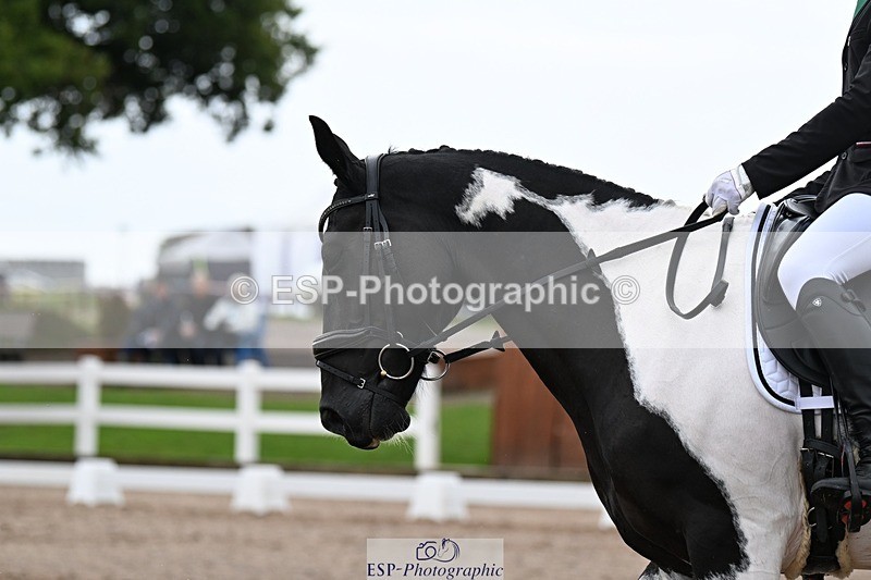 250907-115950-07322 - 020-Leo.De-ValentinoBarfields.Cosmopolitan