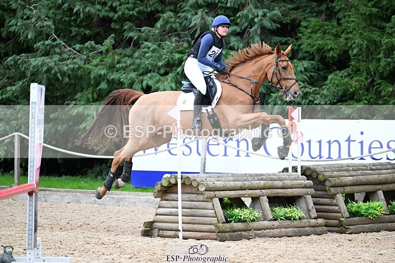 241116-143824-02091 - Cls 3 90-95cm