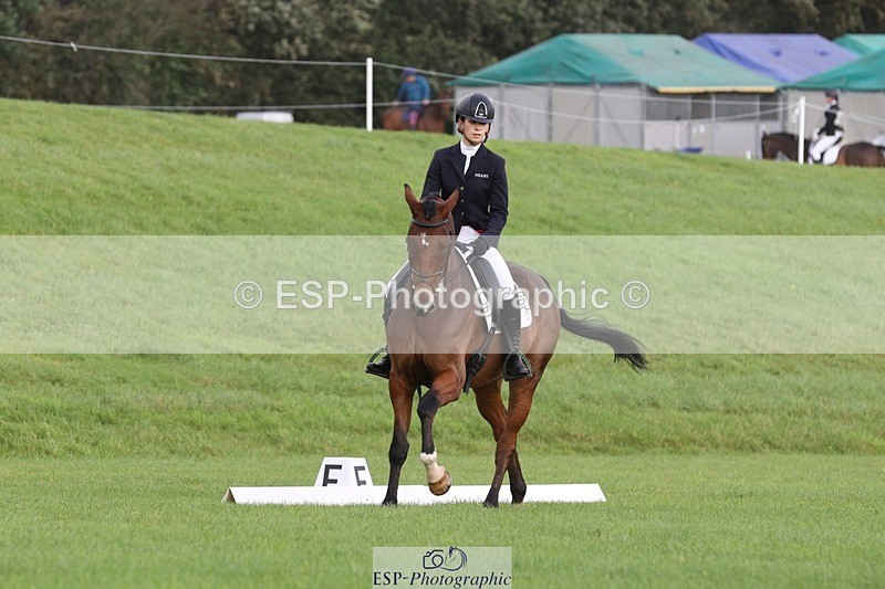 231019-104021-02402 - 605-SPORTSFIELD.U2-Katie.Corbin-DR