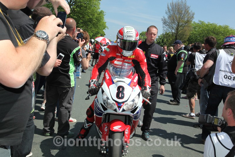 IMG_0568 - Senior TT - Start Line