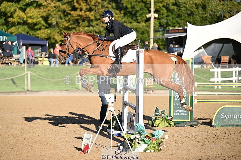 251024A-100329-06326 - B-128-Holly.Law