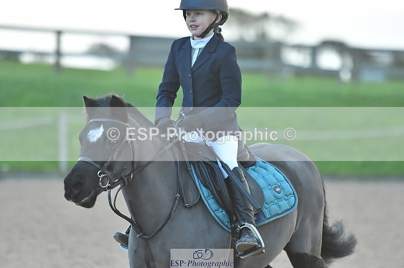 231119A-083546-04005 - Sun Clear Round